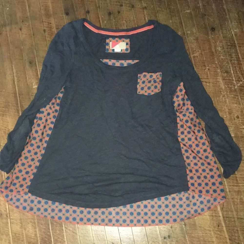 Anthropologie Paper Locket accordion back shirt